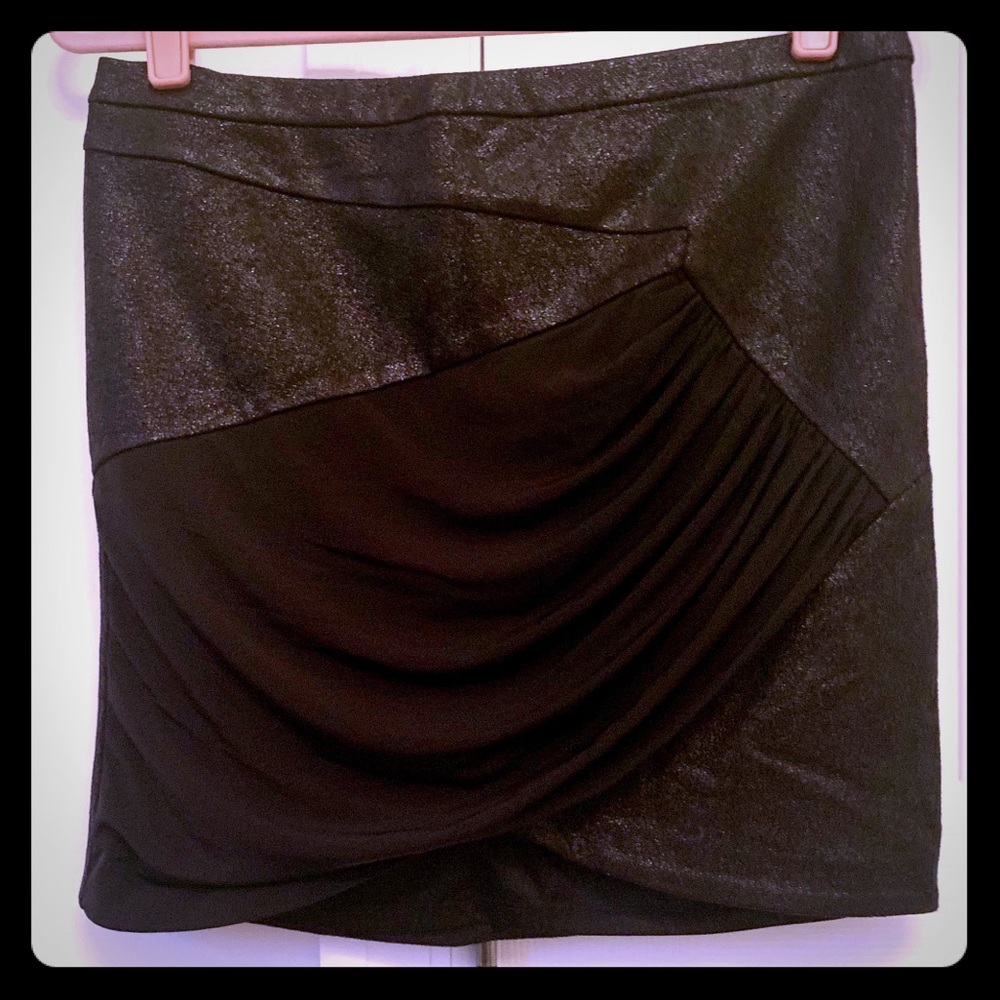 Bebe Skirt